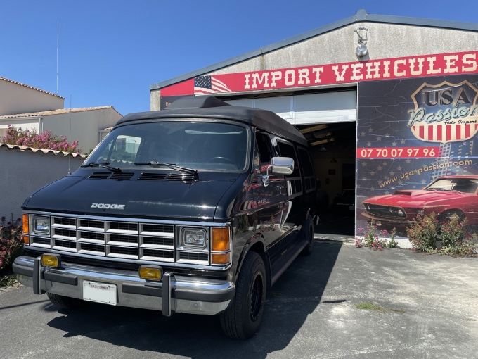 1992 Dodge Ram 250 Van