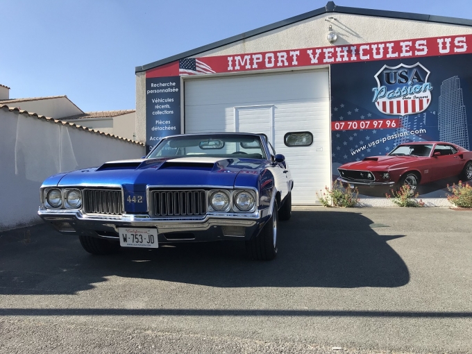 Oldsmobile Cutlass Supreme 1970 Cabriolet 442 Clone